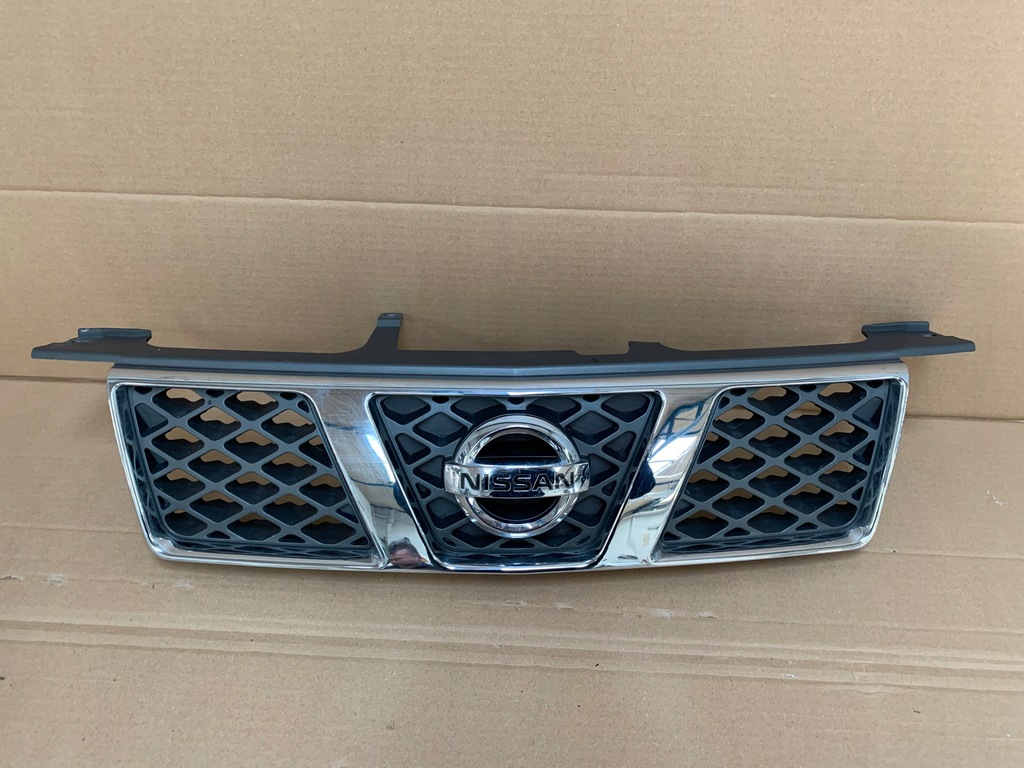 фото №1, Nissan xtrail t30 решётка радиатора