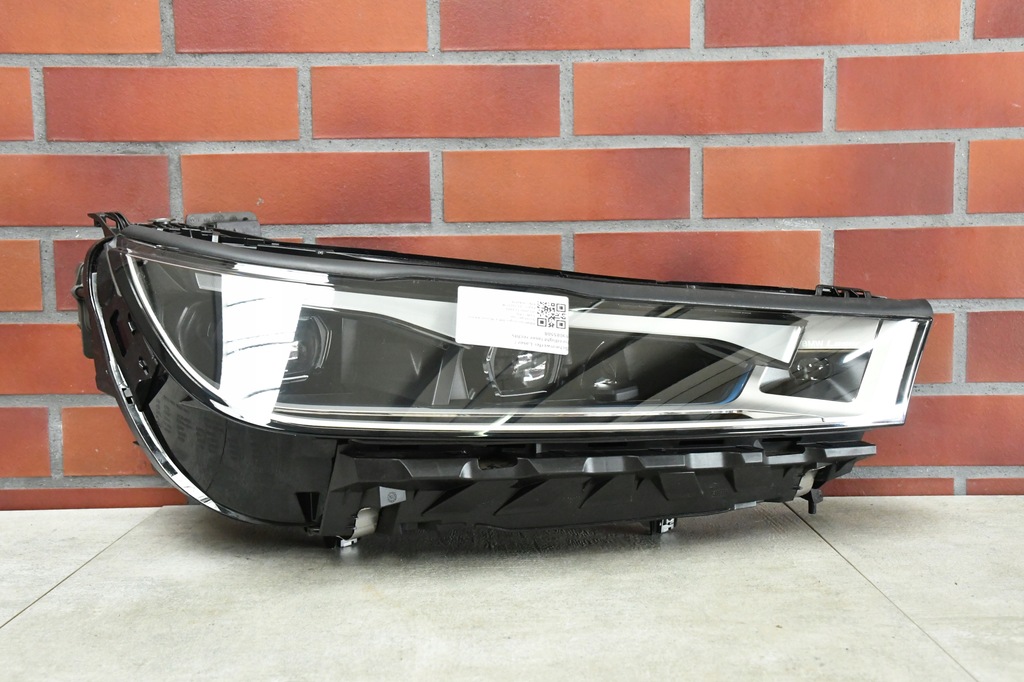 фото №1, Лампа права laser комплектна bmw ix i20 rhd демонтаж