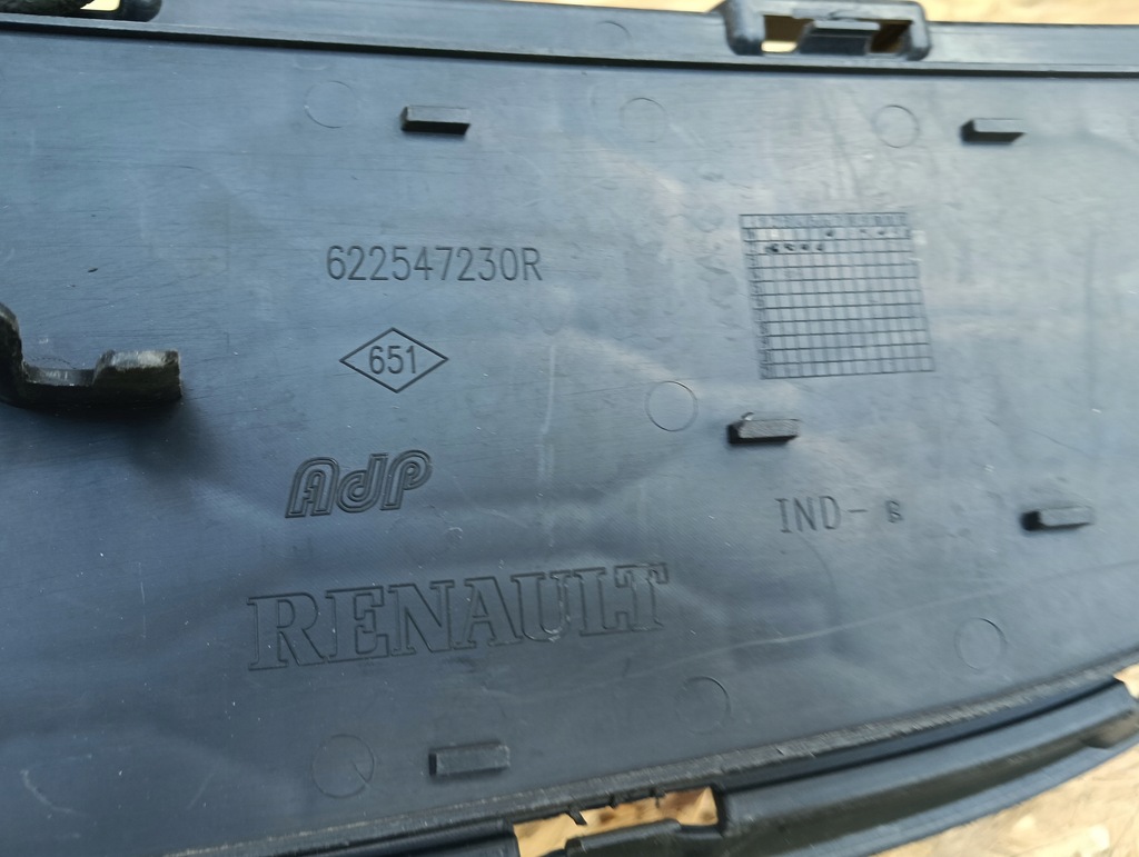 фото №10, Решётка бампера перед 622547230r renault twingo ii