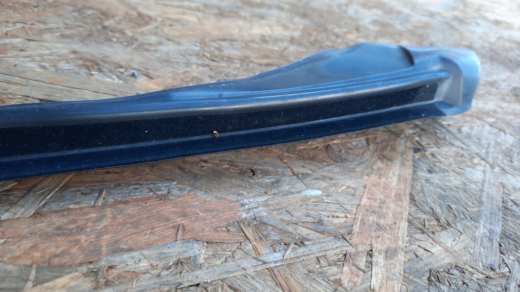 фото №8, Прокладка молдинг хром двері правий перед 30784291 volvo s80 v70 xc70 08-15r