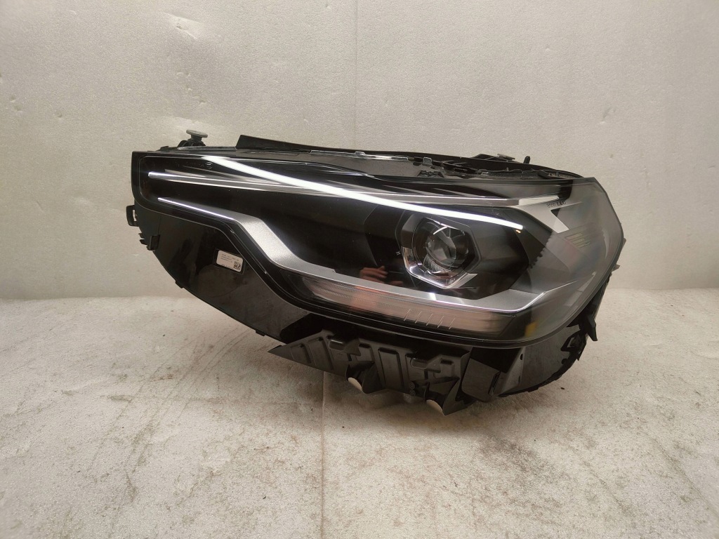 фото №1, Bmw 2 g42 full led перед сторона левая 5a320e5-08