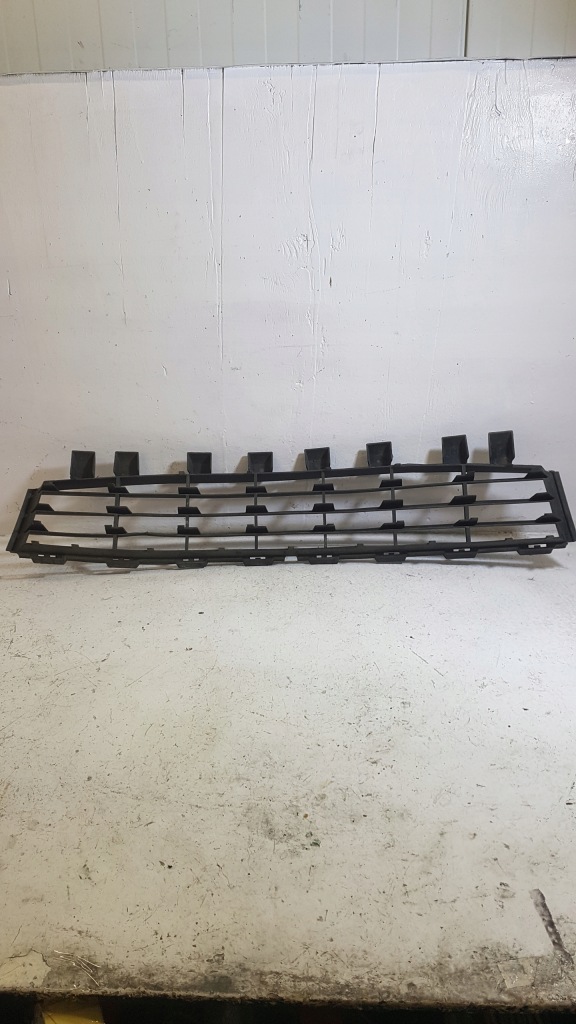 фото №2, Решётка бампера средняя renault megane 2