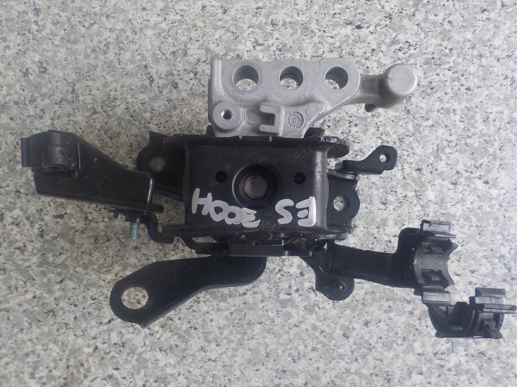 фото №1, Кронштейн подушка двигателя lexus es300h 2018-2021