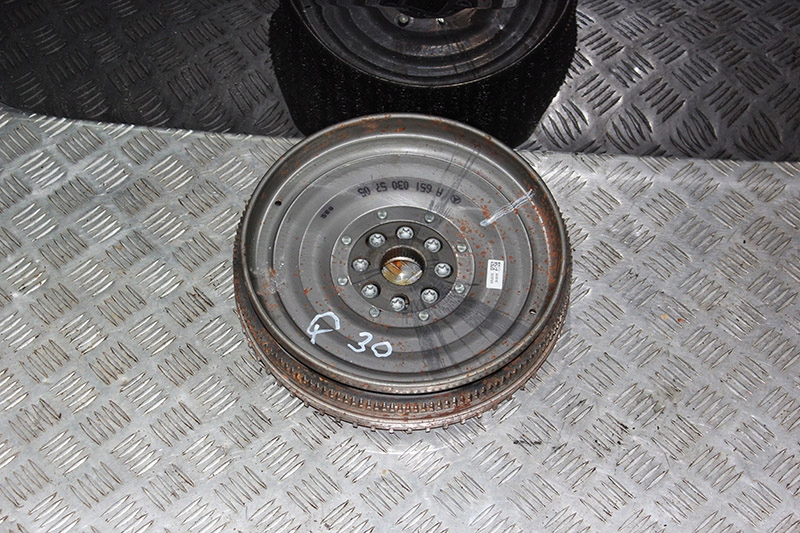 фото №1, Infiniti q30 qx30 2.2 awd колесо маховик зубчатое