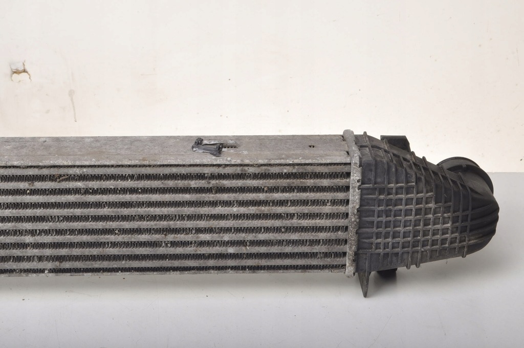 фото №6, Mercedes w204 amg радиатор интеркулер a2045000600