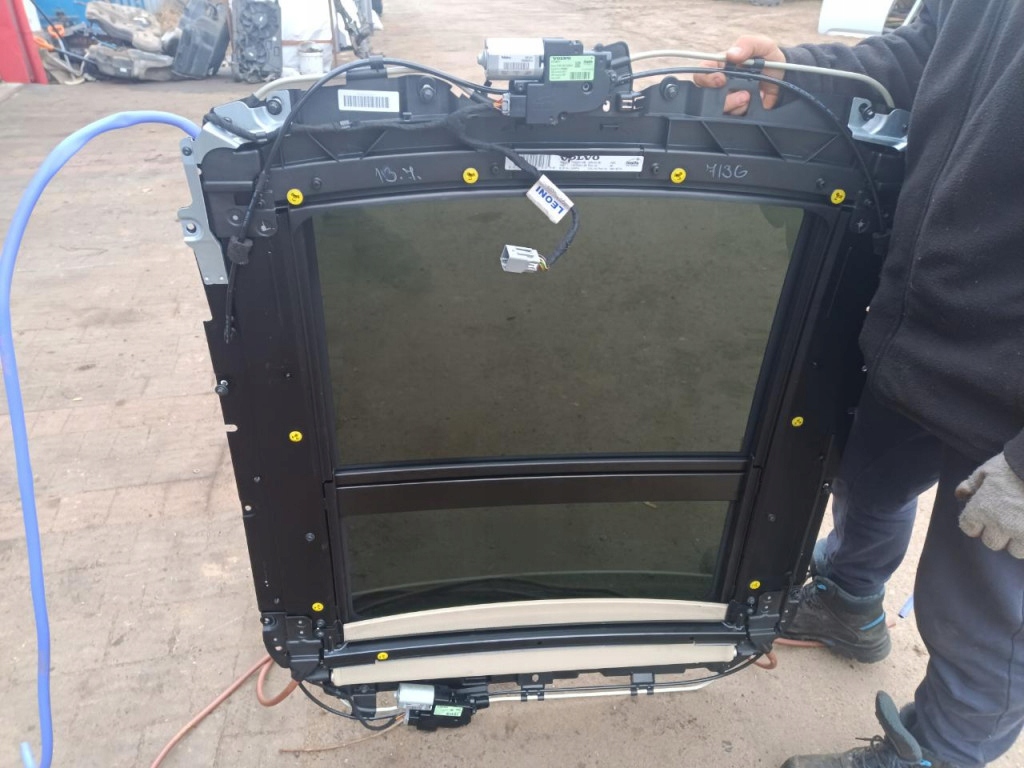 фото №6, Volvo xc60 люк