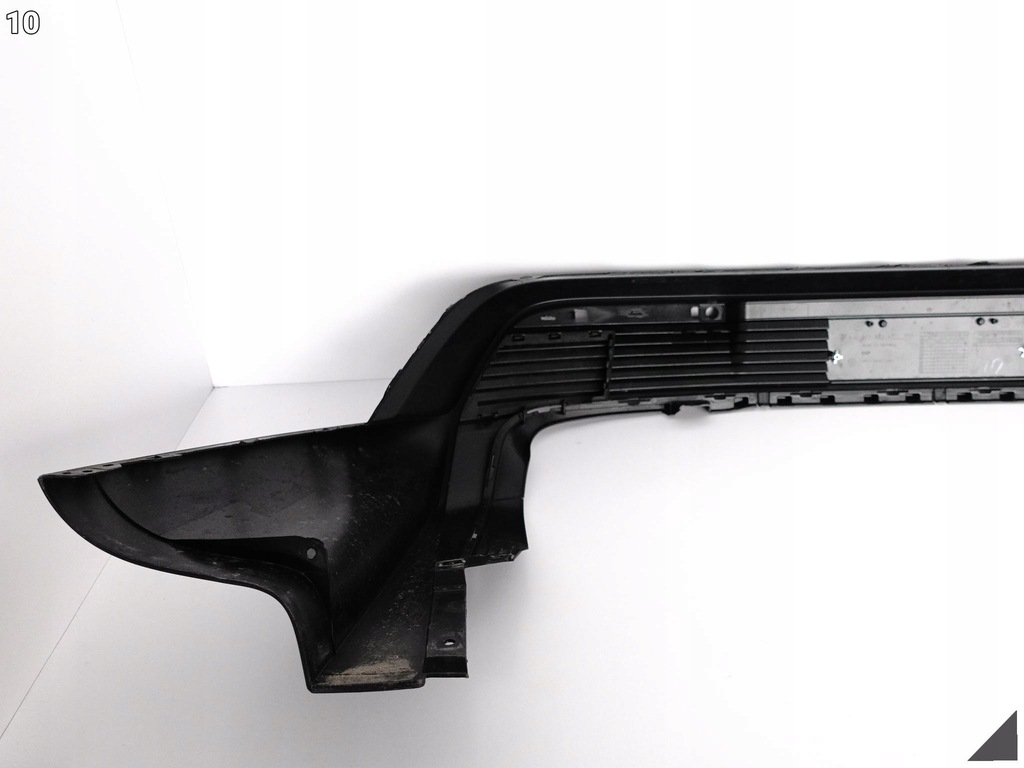 фото №11, Porsche taycan 9j0 бампер спойлер диффузор задняя