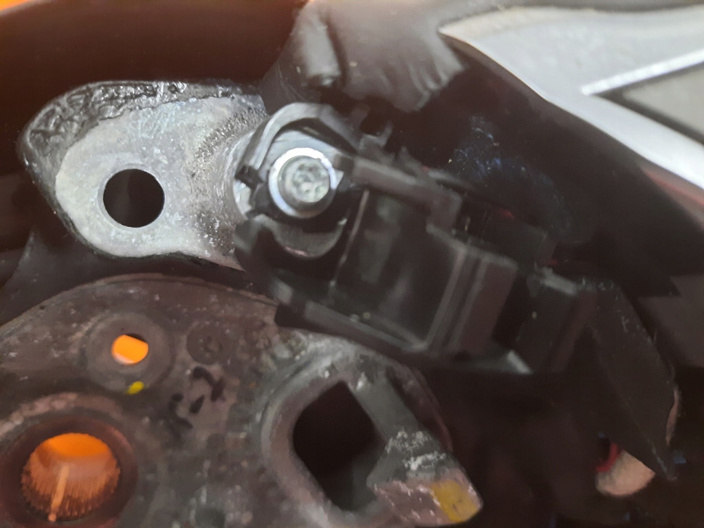 фото №7, Renault koleos 2 ii повітропровід шкіряний багатофункціональний