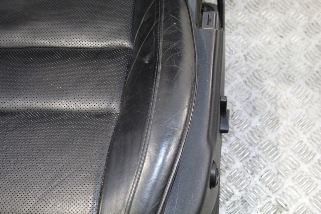 фото №7, Сиденья салон jeep grand cherokee wk2 summit lift