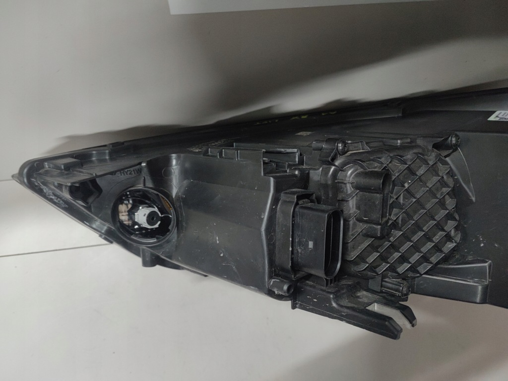 фото №11, Лампа передняя правая правый перед audi a1 8x 8x0 lift обычная europa