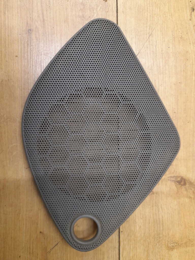 фото №1, Защита накладка динамика 2szt пара volvo v40 s40