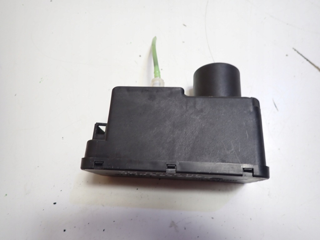 фото №1, Помпа замка центрального vw golf iii 1h0962257g