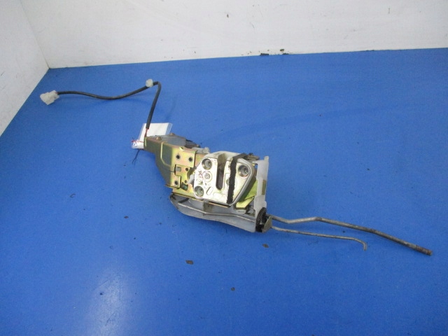 фото №1, Mazda demio dy замок правий перед 2pin+cięgna