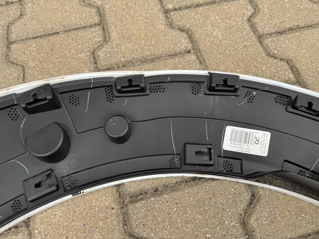 фото №12, Dodge challenger расширитель крылья widebody передние правое 2018+