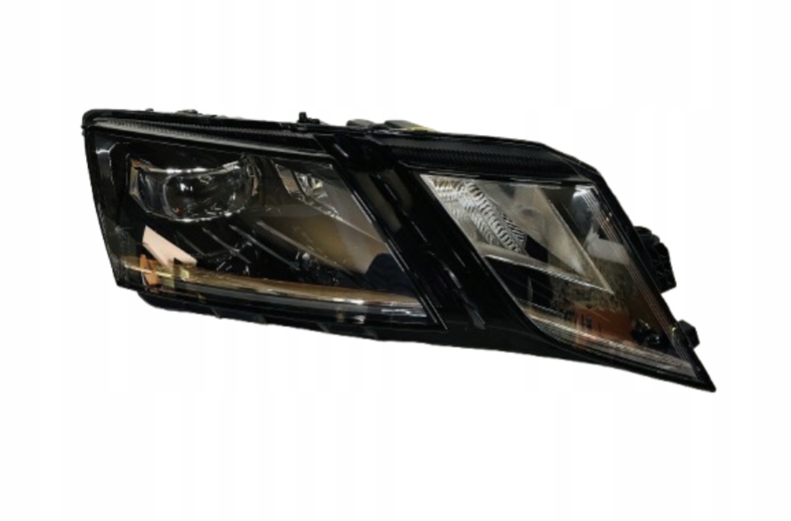 Купити Skoda octavia 3 5e1 рестайлінг  фара права перед led 2016-2020 рік