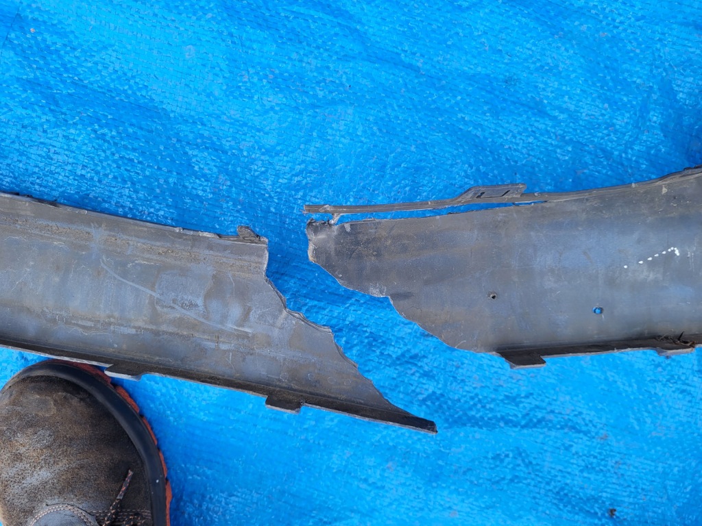 Chevrolet trax | бампер перед передній 25980536 | 104 Недорого