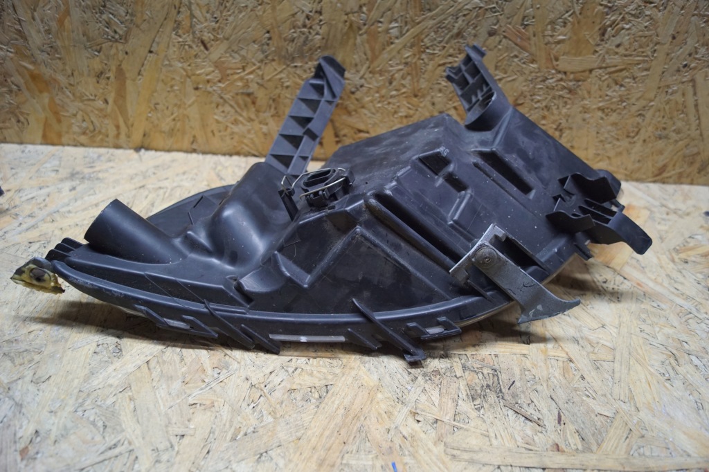 фото №9, Поворотник протитуманна фара правий opel astra j 13264642