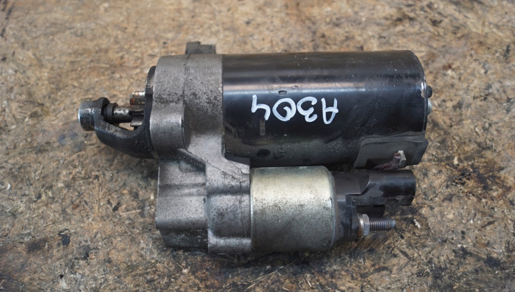 Стартер audi a4 b8 a5 2.0 tdi 03l911021g с Разборки