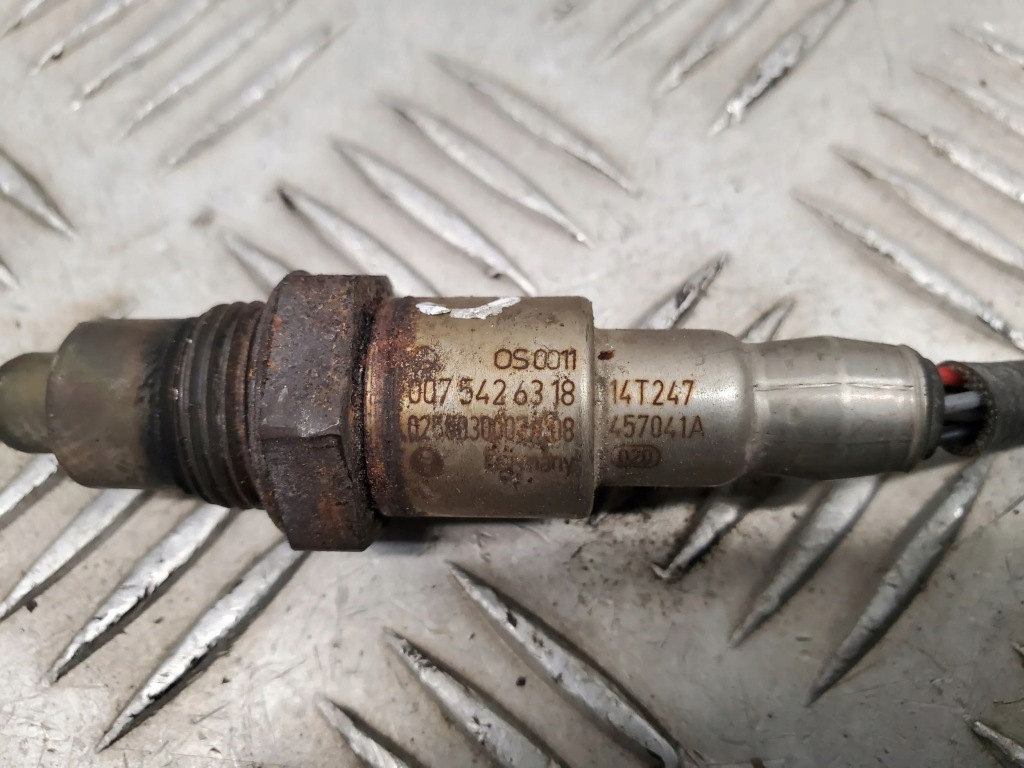 фото №2, Mercedes-benz gla w156 2015 датчик лямбда-зонд