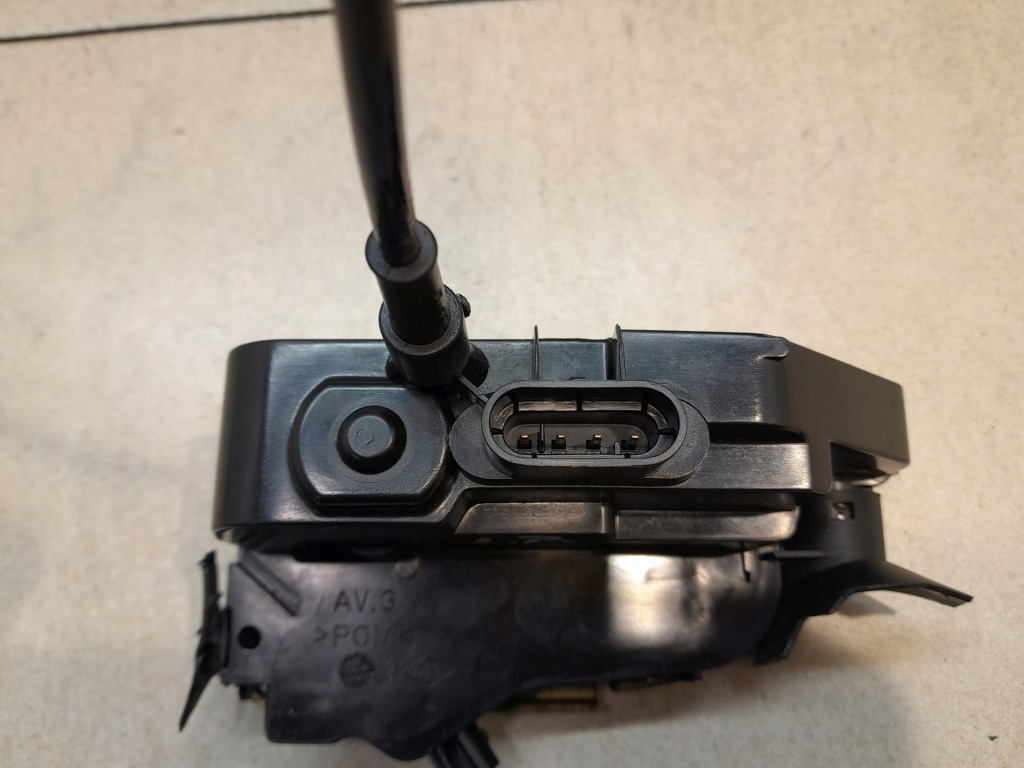 фото №3, Замок дверь левый перед scenic ii 4 pin