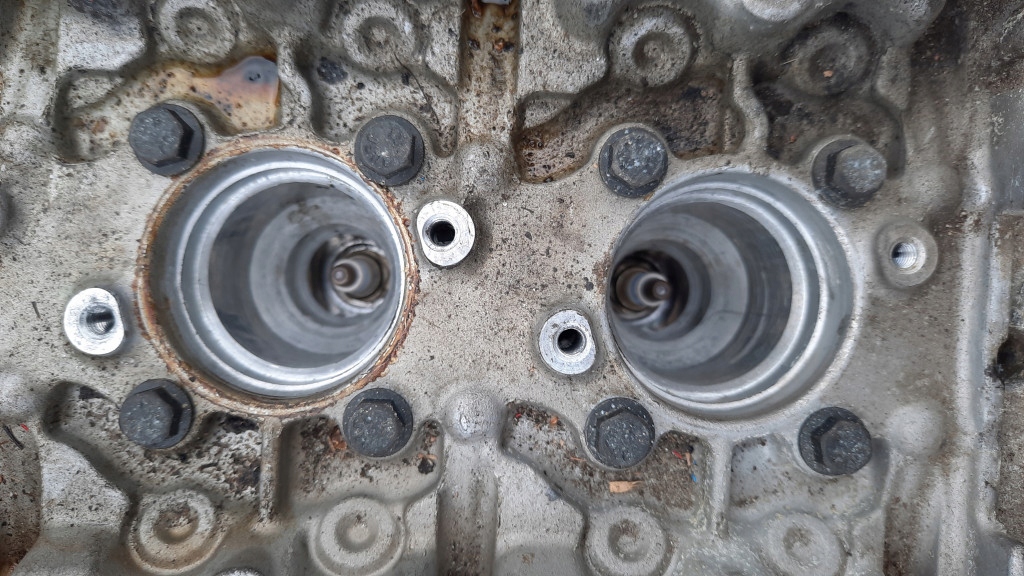 фото №13, Двигун b5244s volvo s80 xc70 s60 v70 2.4b 00-07r 140 km вимірювання новий грм