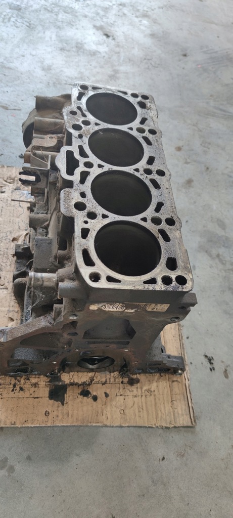 фото №7, Блок двигателя audi a4 b7 a6 c6 2.0 tdi blb 03g021a