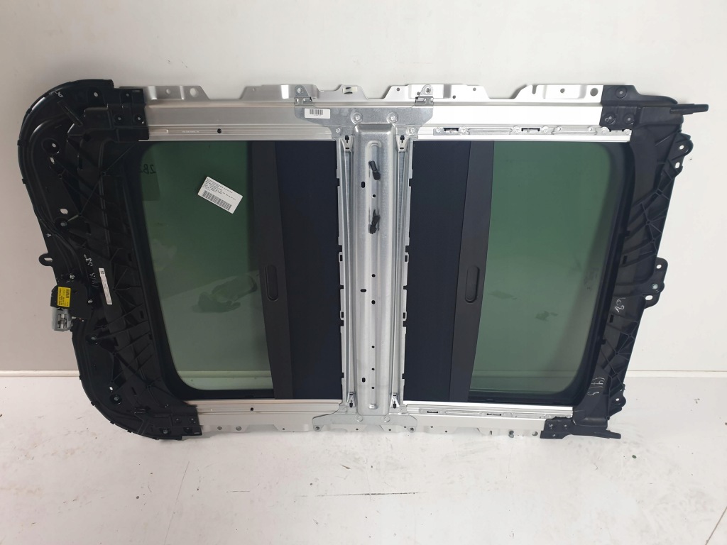 фото №3, Панорама крыша люк mini clubman f54