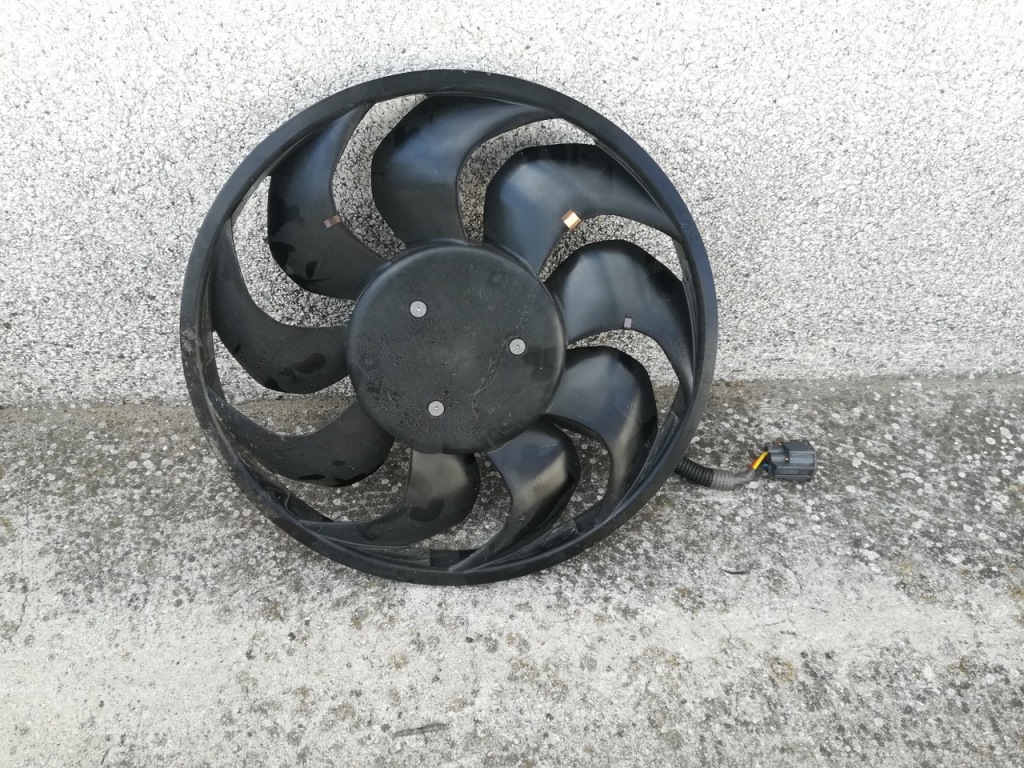 Купити Tesla 3 вентилятор радіатора оригінал kd954002