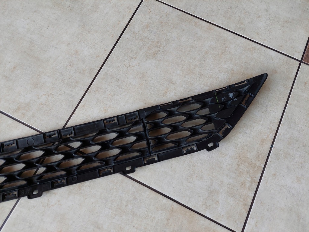 Решётка бампера средняя - hyundai tucson 3 рестайлинг Киев