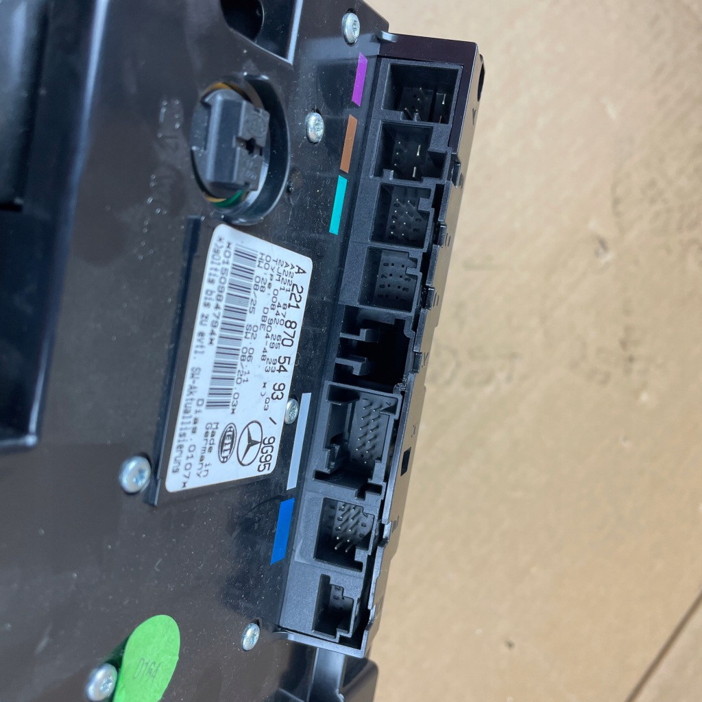 Mercedes s w221 рестайлинг  панель лампа салонная потолочный czarna amg Доставка