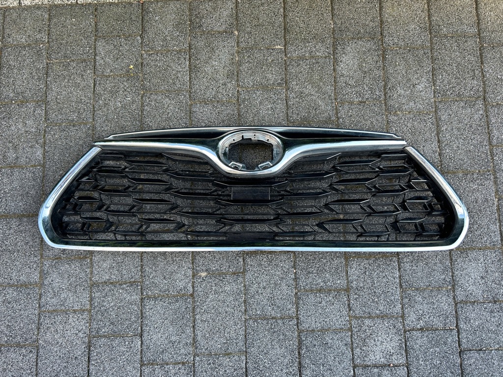 фото №1, Решётка радиатора toyota highlander iv