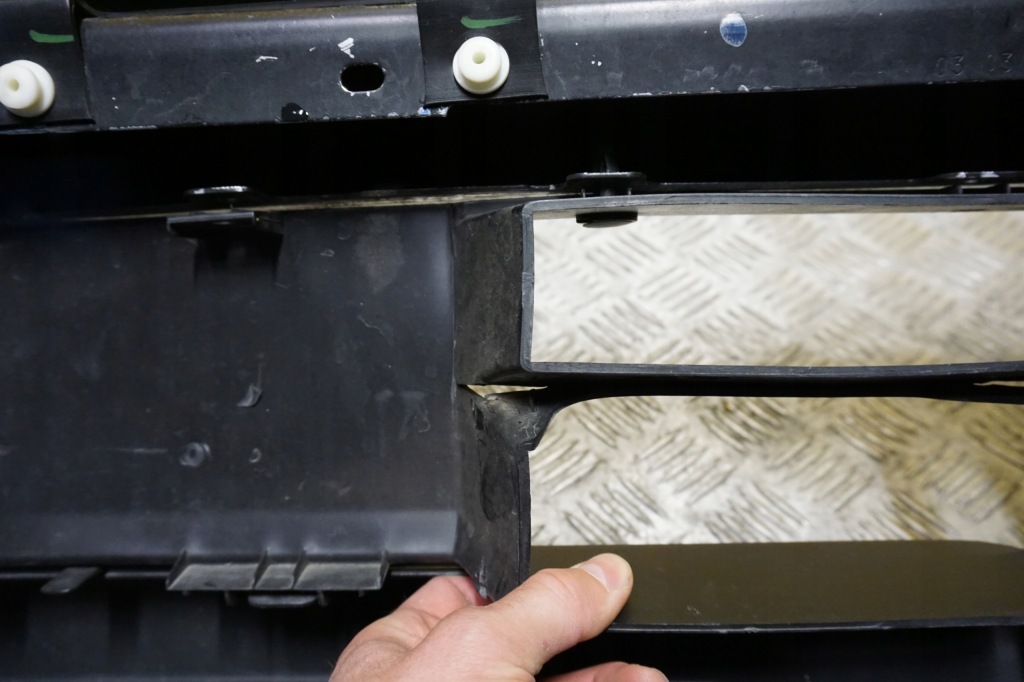 Nissan titan xd 2020 - 2023 бампер перед передній решітка америка Недорого