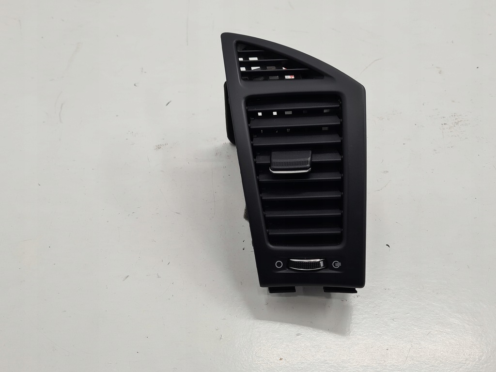 фото №1, Hyundai i40 решётка обдув правая