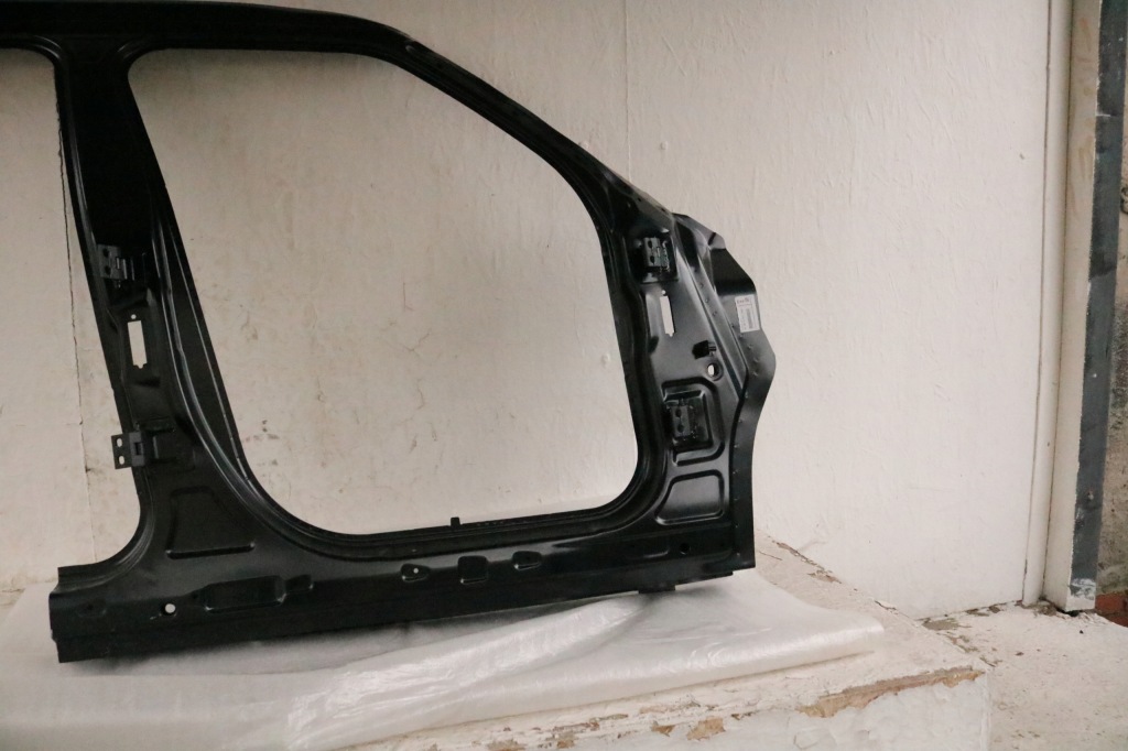 фото №4, Mini cooper countryman r60 порог блок двигателя обшивка