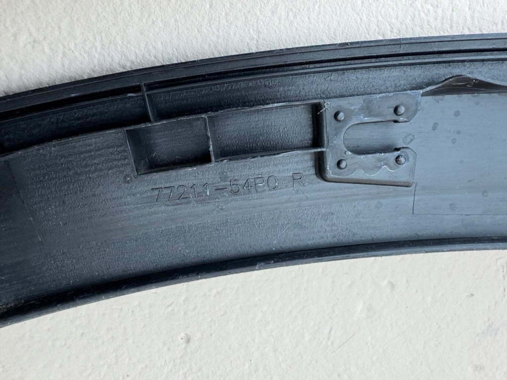 фото №9, Suzuki vitara iii 3 15r- молдинг крила правий перед права 77211-54p0