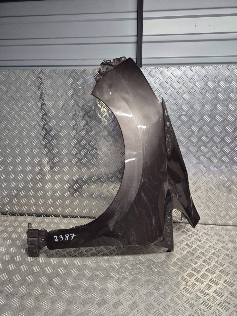 Купити Крила перед лівий nissan leaf 2