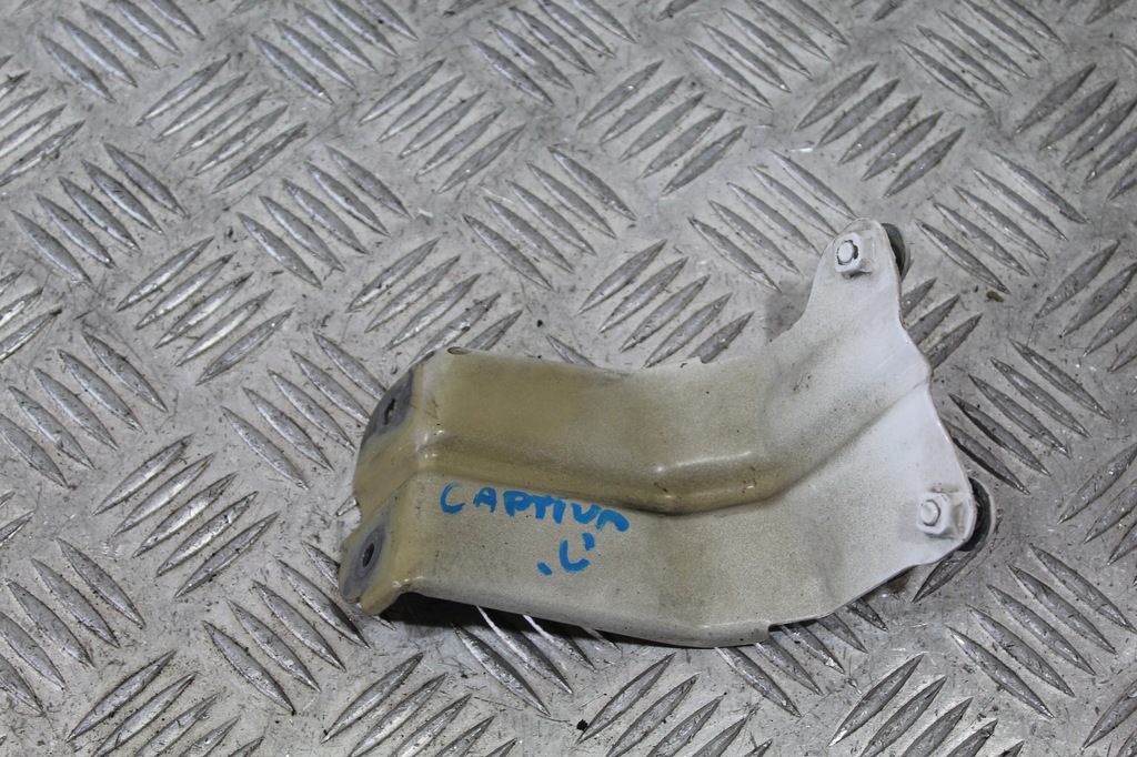 фото №1, Кронштейн крила лівий перед captiva