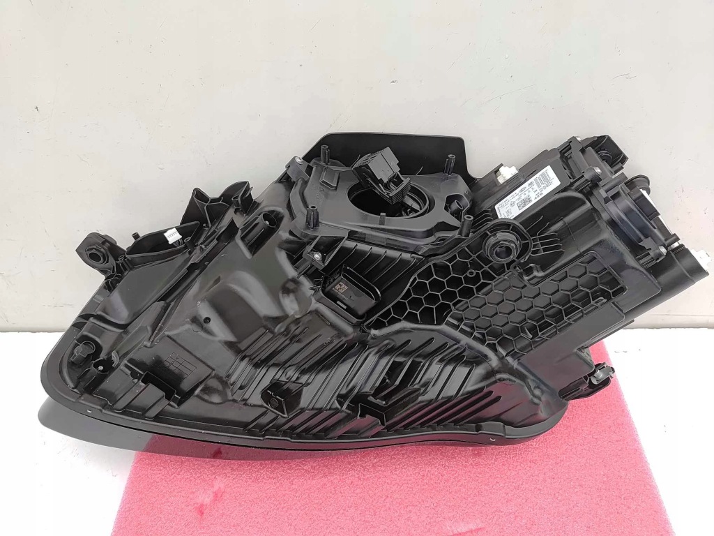 Volkswagen touareg 3 18- фара правая перед передняя full led новая оригинальный номер 3447 Цена