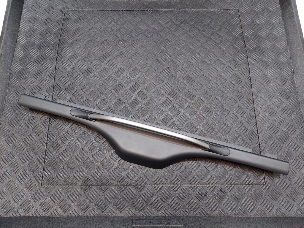 фото №1, Распорка задняя кронштейн задняя 98755541103 porsche cayman s 987