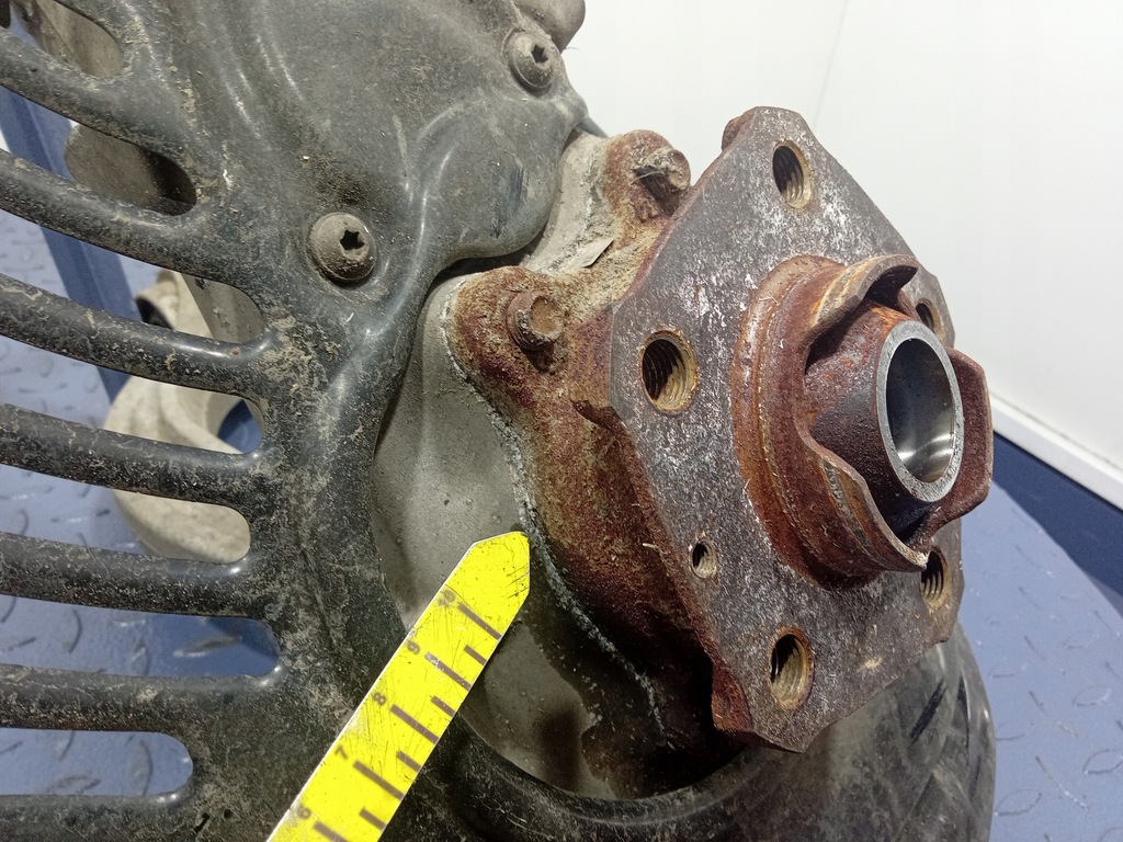 фото №4, Audi sq8 rsq8 4m8 поворотный кулак перед левая ступица 4m0407241r