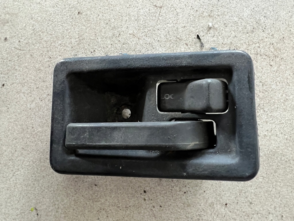 фото №1, Jeep wrangler tj 97-06 ручка внутренняя дверь правая