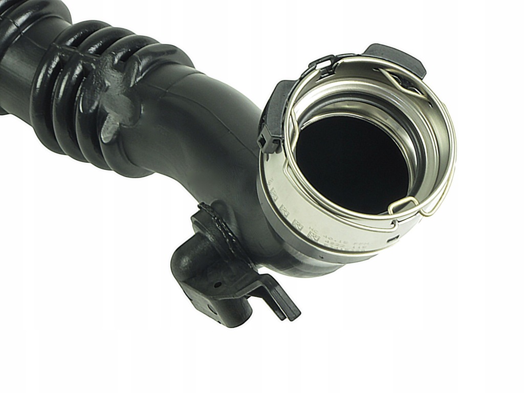 Шланг труба пабтрубок  turbo интеркулер renault duster 1.5 dci 144608527r с Разборки