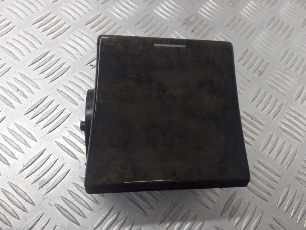 Купить Крышка пепельницы mercedes clk230