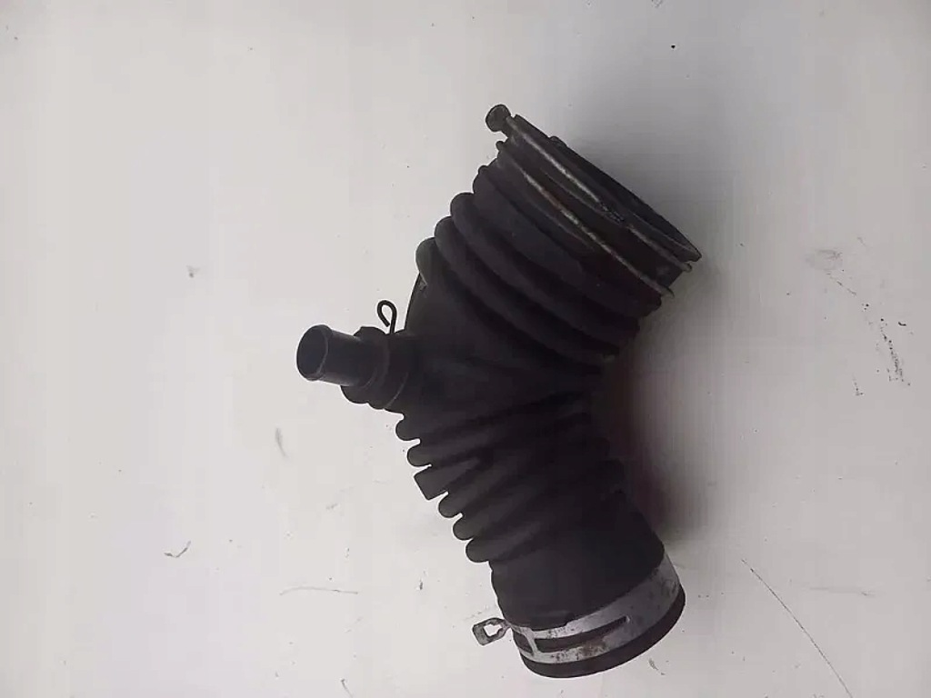 фото №1, Шланг труба турбины 17881, 26080 toyota rav4 iii