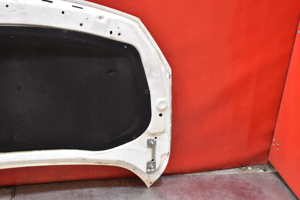 Капот крышка двигателя белый opel astra 4 iv j gtc 11-18 в Украине