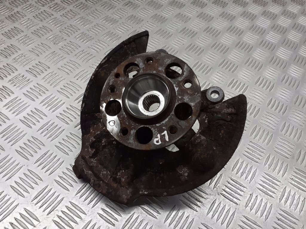 фото №1, Поворотный кулак левый перед передняя mercedes w168 1.6