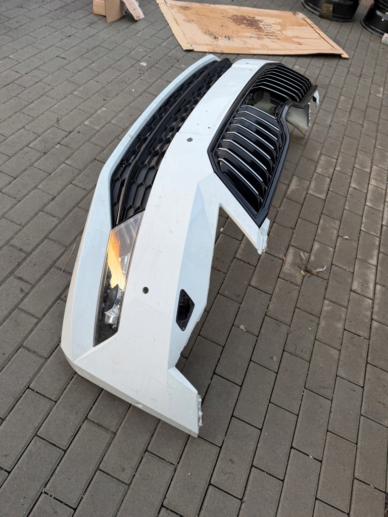 Skoda superb iii 3v0 15-19 бампер передний black edition 6xpdc с Разборки