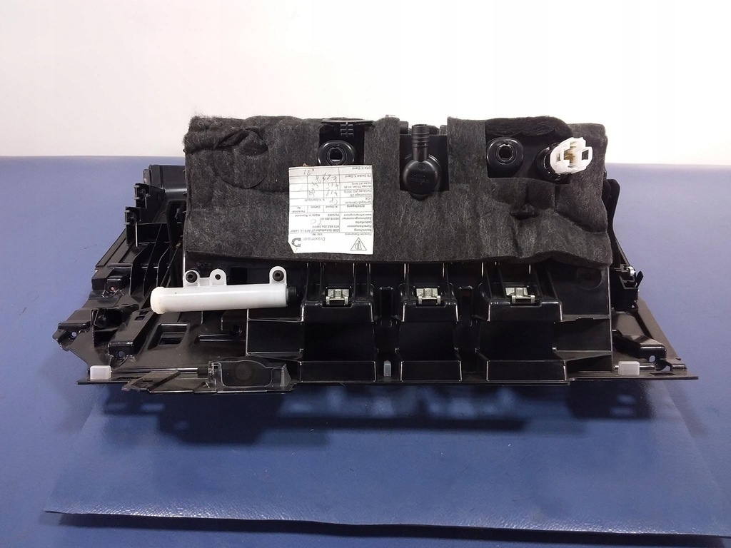 фото №7, Porsche panamera i 970 бардачок пасажира cognac