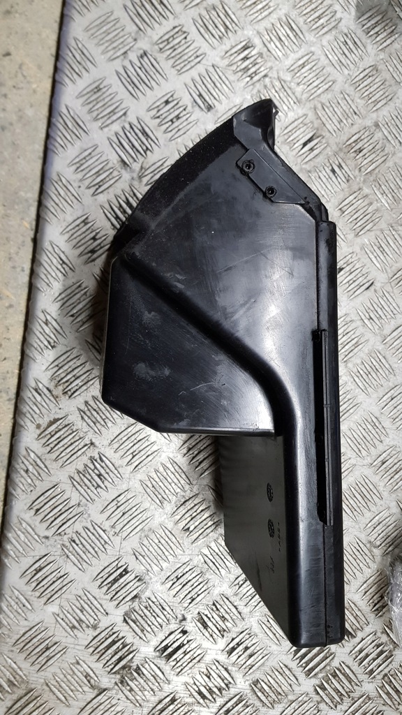 фото №3, Audi a8 d2 бардачок полиця