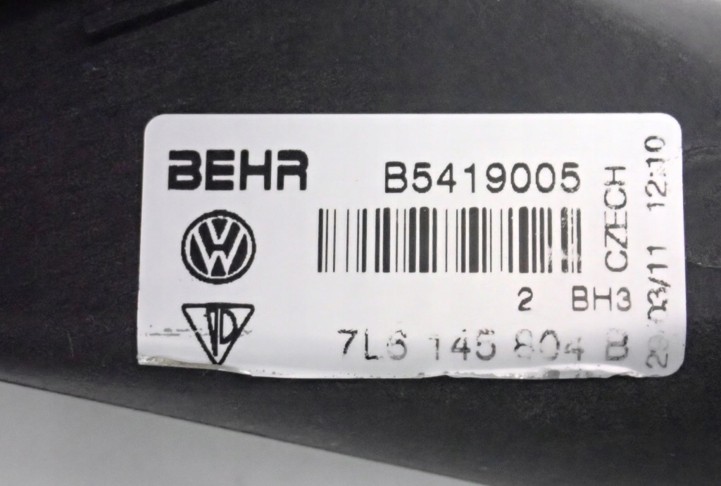 фото №10, Радіатор інтеркулер правий 7l6145804b audi q7 4l